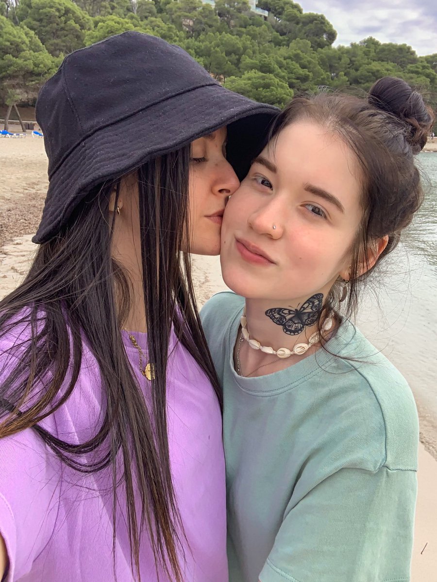 Katherine Martin tweet media