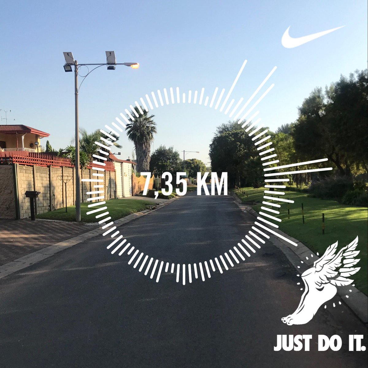 Friday morning pre-weekend run recovery test. We build again. #RunningWithTumiSole #RunningWhileBlack #SiyasebenzaAsidlali #BonaSenzani