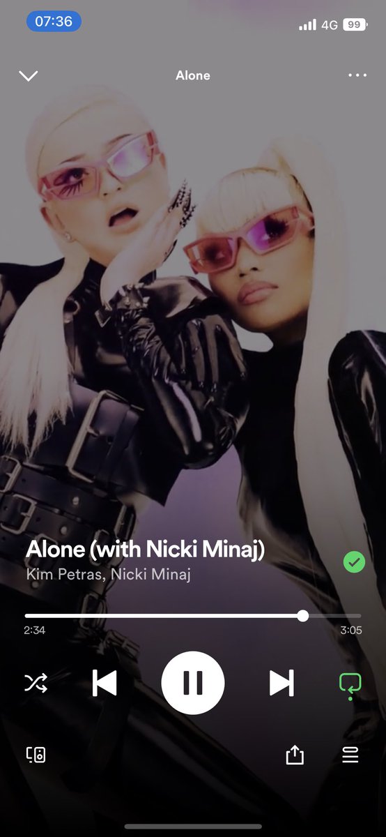 PriorityBae's tweet photo. I love it but I don’t love it as much as I wanted to love it 🥺 #AloneOutNow https://t.co/3fgCSP3Uqk