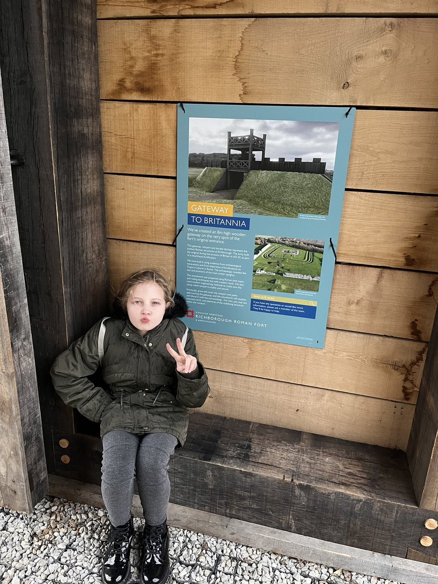 Menai N 🦉🏺🏰 tweet media