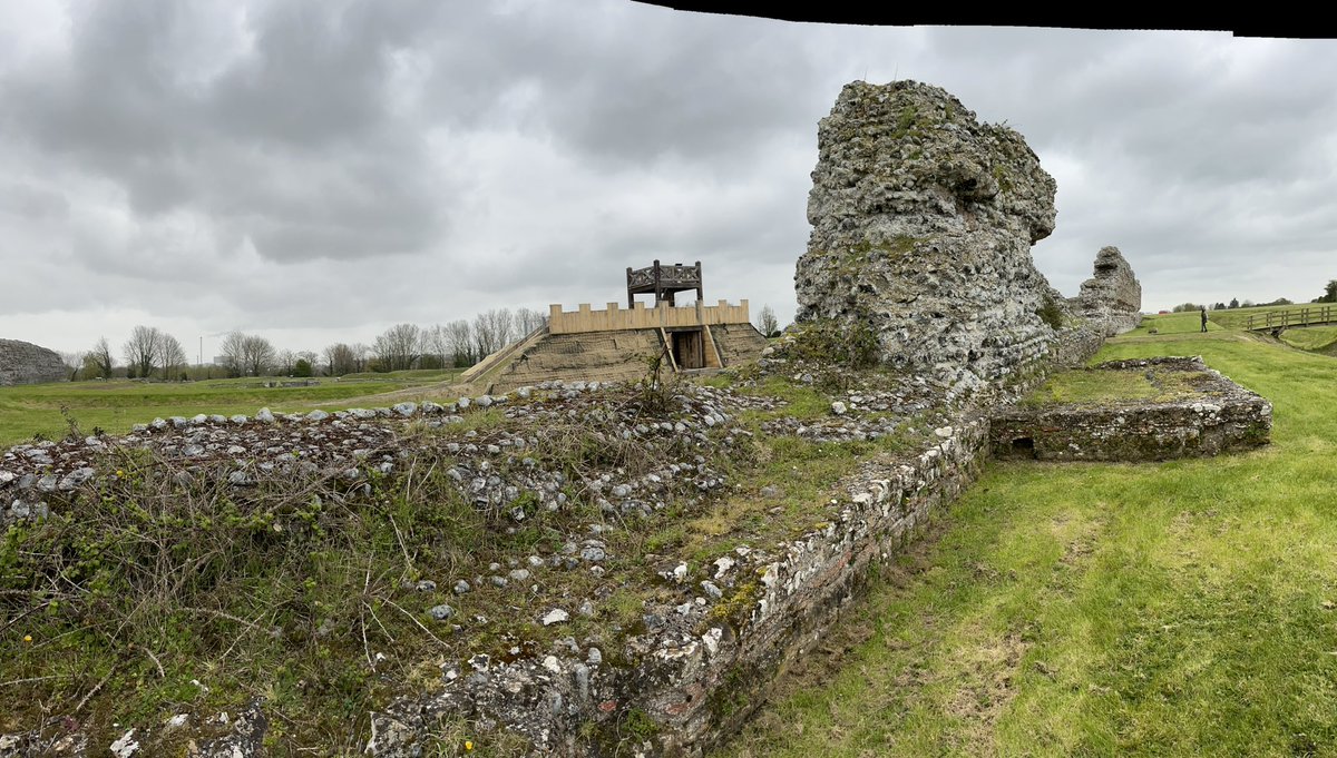 Menai N 🦉🏺🏰 tweet media