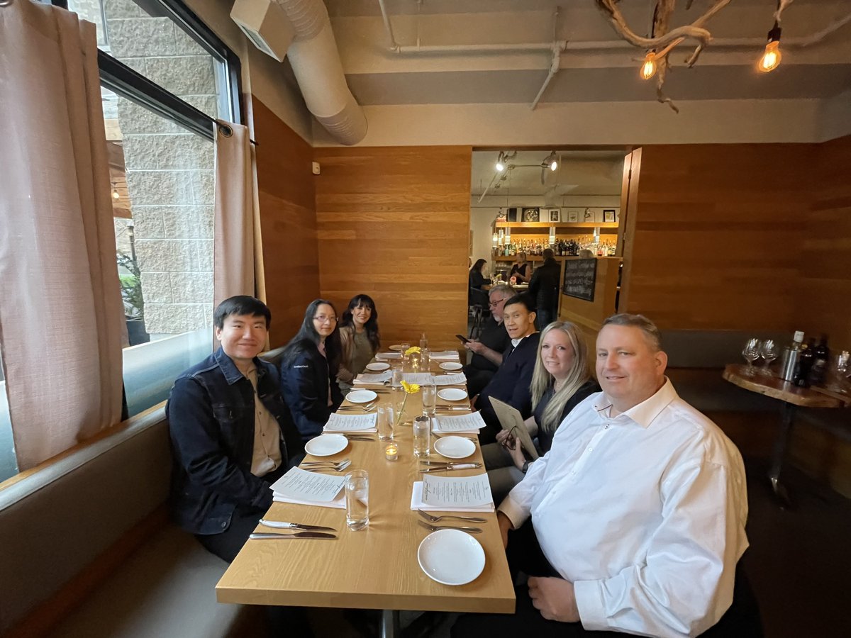 NLDAppraisals's tweet photo. @AICanada_BC Board of Directors and Chapter Chairs at dinner after a busy day of Board meetings and "fulsome" discussions. Working hard for the members. A great bunch of volunteers and amazing staff Christina Bhalla and Kathy Porter. Day two tomorrow! #aicbc #aic https://t.co/RuJxmlMz0W