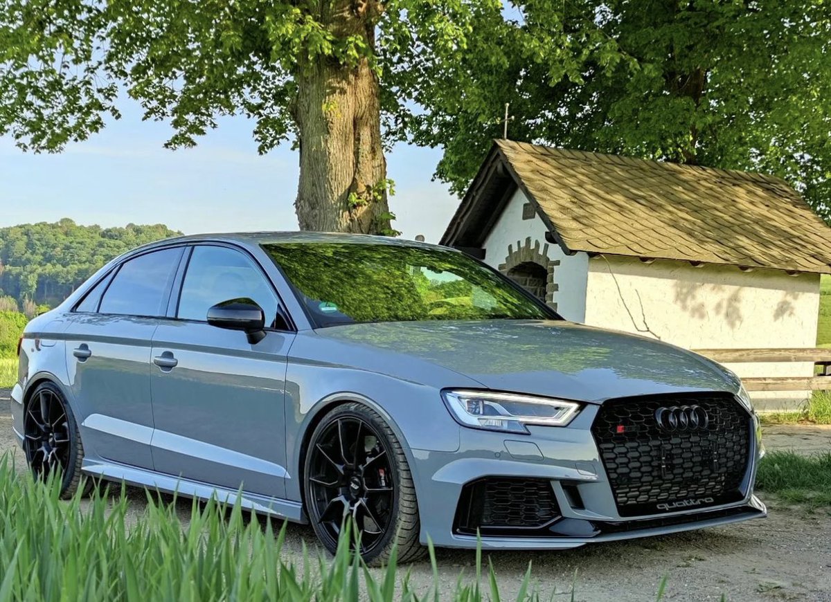 carpxrnpicx's tweet photo. Audi RS3 https://t.co/7pkQa5dhJ4