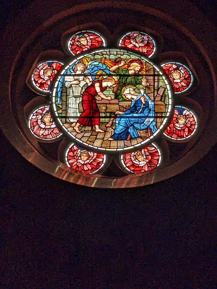 Sarahlear10's tweet photo. Loving the #MorrisandCo glass at @TrinityChurches, Meole Brace on @stainedglassmus study tour
Sneaky trip with @VisitGlass to St. Peter's Ludlow before #LouisDavis at @StLaurenceLud. So good to meet with glass people incl a student from @ArtHistoryYork. https://t.co/pqh6TWj0bE