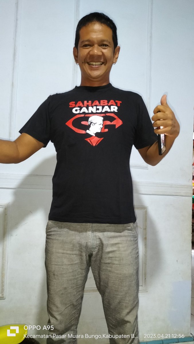 humaira979's tweet photo. bismillahirrahmanirrahim.. kami siap ☺️ pak @ganjarpranowo @PDI_Perjuangan  CC pak @jokowi @yantaandri 
#SahabatGanjar #ManutJokowi 
#CapresPDIP 
#GP4RI1 
#AkakRentcarBungo https://t.co/oYUUsNFVij