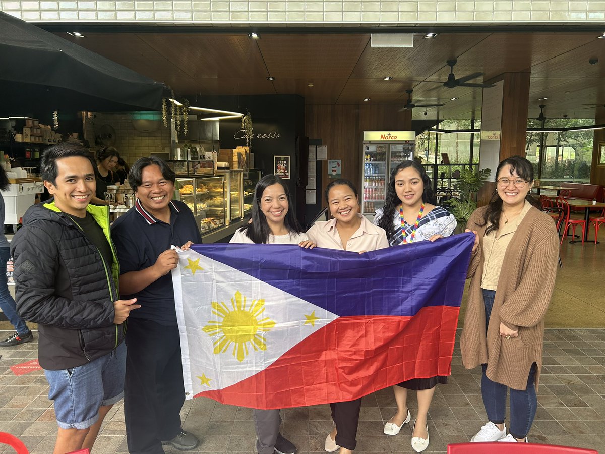Queenie Tomaro (@queeniepvtomaro) on Twitter photo Officially a “PhD Candidate” now 🎉🥂
Crazy April
✅ Confirmation of Candidature
✅ Approval for International Travel to Mindanao
✅ Full Research Ethics Clearance
Wouldn’t be possible without the support of my amazing(!!!) supervisors <a href="/ProfSaraEDavies/">Sara Davies</a> <a href="/OutiDonovan/">Outi Donovan</a>
#WPSxPCVE Officially a “PhD Candidate” now 🎉🥂
Crazy April
✅ Confirmation of Candidature
✅ Approval for International Travel to Mindanao
✅ Full Research Ethics Clearance
Wouldn’t be possible without the support of my amazing(!!!) supervisors <a href="/ProfSaraEDavies/">Sara Davies</a> <a href="/OutiDonovan/">Outi Donovan</a>
#WPSxPCVE