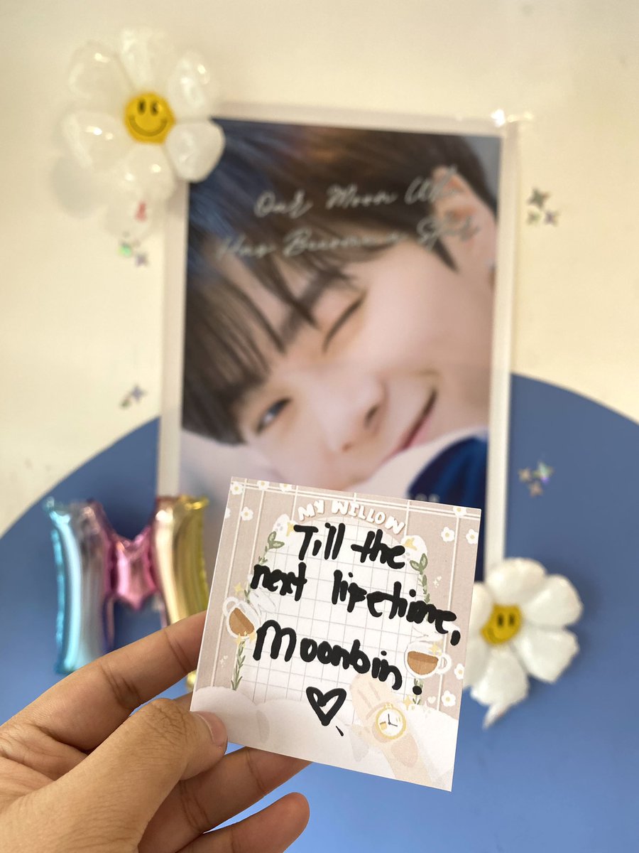 caratreatscafe's tweet photo. You may now visit Caratreats Cafe to pay respects for Moonbin. 🌒

We will also be playing Astro MVs and music alongside SVT's for the entire weekend. Thank you 🤍 https://t.co/JahA2dd3VT