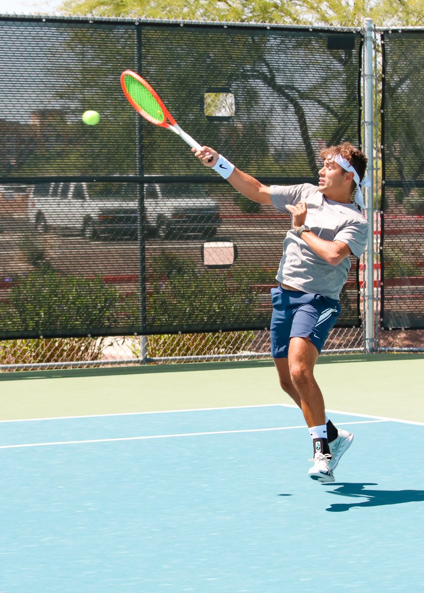 HPU Athletics (@hpusharks) on Twitter photo Men's Tennis Downs UH Hilo 4-1 in Quarterfinals
read more ➡️ bit.ly/3AgW3hZ Men's Tennis Downs UH Hilo 4-1 in Quarterfinals
read more ➡️ bit.ly/3AgW3hZ