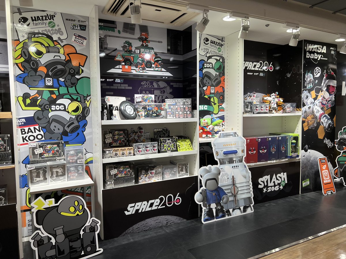 CCP_ShopInfo's tweet photo. 【催事】【MAGNET by SHIBUYA109】
MAGNET by SHIBUYA109-2F CCP ポップカルチャーショップ4/21-5/14開催
本日よりオープンしました!
皆様ご来店お待ちしてます!
#CCP催事 #ウルトラマン #ゴジラ #ヘドラ #ガメラ #WASATOY #YOOTTOY #TINTOWN #LAMTOYS #渋谷 #MAGNET渋谷 #ソフビ #SHIBUYA https://t.co/3n1MxfhVHM