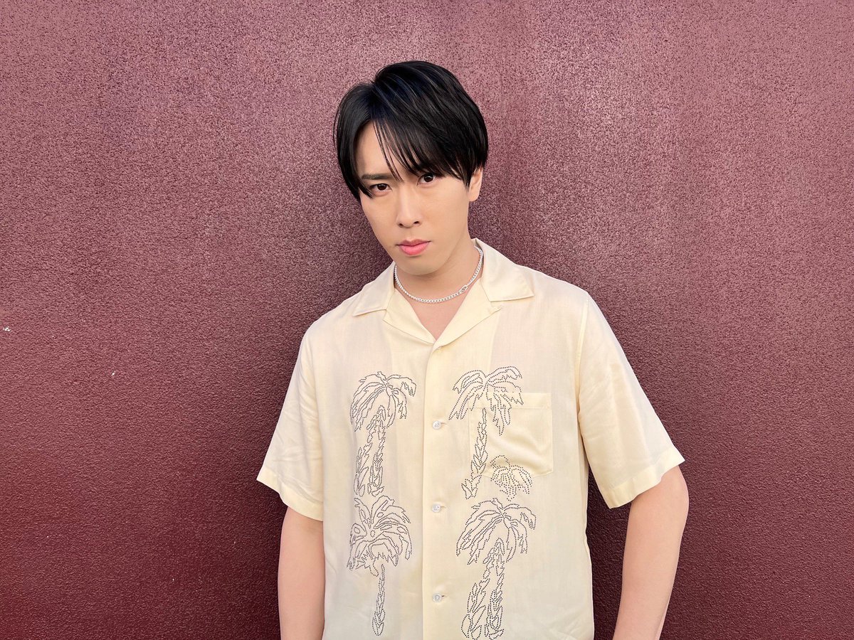 aepu1127's tweet photo. ノーサレで舘さんが「誰かが君に付けたイメージは捨てて」っていう歌詞歌うのなんか、、今の舘さんが歌う事に意味があるのかなって思えてめっちゃ好き
#NO_SURRENDER #宮舘涼太 https://t.co/Tbf05eKI92