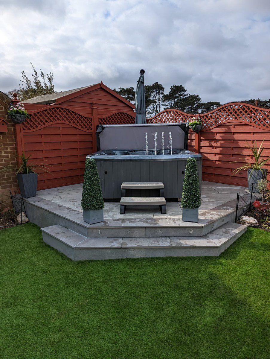 WensumPools's tweet photo. P R E L O V E D  H O T T U B S
.
.
We are delighted to welcome you to our Award Winning Showroom for our Spring Sales Weekend and we have a fantastic collection of ‘pre loved’ #HotTubs

Saturday 29th April 9am - 4pm
Sunday 30th April 10am - 4pm
Monday 1st May 9am - 4pm https://t.co/VzJk8uNJCK