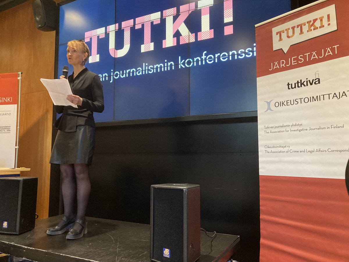 Tutkiva journalismi Suomessa voi nyt todella hyvin, vaikka somekampanjat  ja muu häirintä yrittävät toimittajia vaientaa, sanoi Helsingin Sanomien päätoimittaja ⁦<a href="/SaarikoskiLaura/">Laura Saarikoski</a>⁩ perjantaina. Saarikoski avasi Tutkivan journalismin 7. konferenssin perjantaina. #Tutki2023