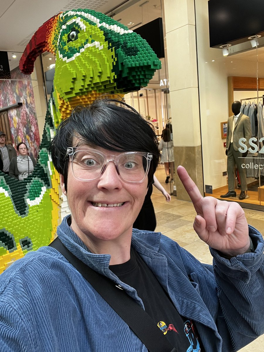 CuriousBecks's tweet photo. It’s Friday!! You know the drill #High5Friday
1. Closing a chapter for new adventure
2. Attending #SCFTDigitalConference
3. Authentic Leadership SIG meeting @FNightingaleF
4. @LEGO_Group dinosaurs 🦖 🦕
5. Barcelona this weekend with my nephew ☀️🕶️ #MakingMemories https://t.co/8BcUaEIXqq