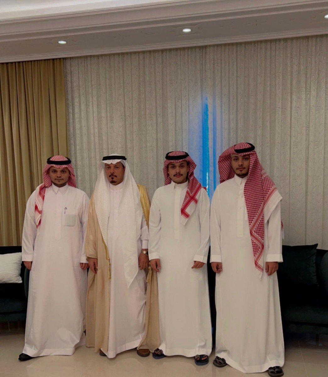mmalbugamy's tweet photo. عاد عيدكم ❤️ https://t.co/zaF9ZSuNi9