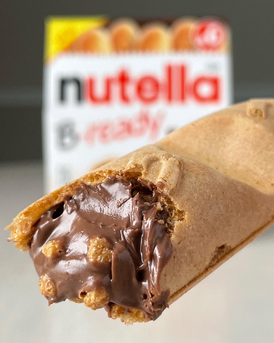 SnaXium's tweet photo. You better B-so-Ready for this oh so dreamy, creamy, crunchy @NutellaUSA deliciousness!! https://t.co/LFyQ3RvRD7