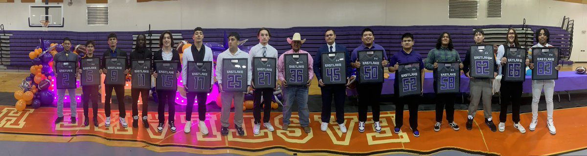 Thank you @Eastlake_HS Seniors for your dedication, hard-work and making us proud. @CarmanNate @24esther7_EHS #TeamSISD #FeartheFalcon #togetherWEareBETTER