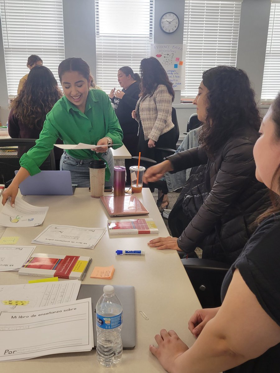 Christina Díaz tweet media