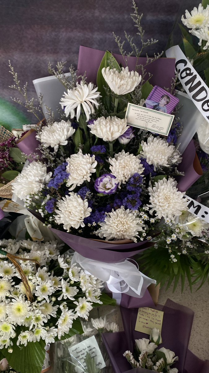 babierocky's tweet photo. to our binnie, rest easy. be happy wherever you are right now. we love u so much! 🌙🕊️

from: @haechansaur, @dongminshie, @seonnbyul, @makimiyas, @ShineLopez9, @mika_noona and me. https://t.co/TKUlt6cWLS