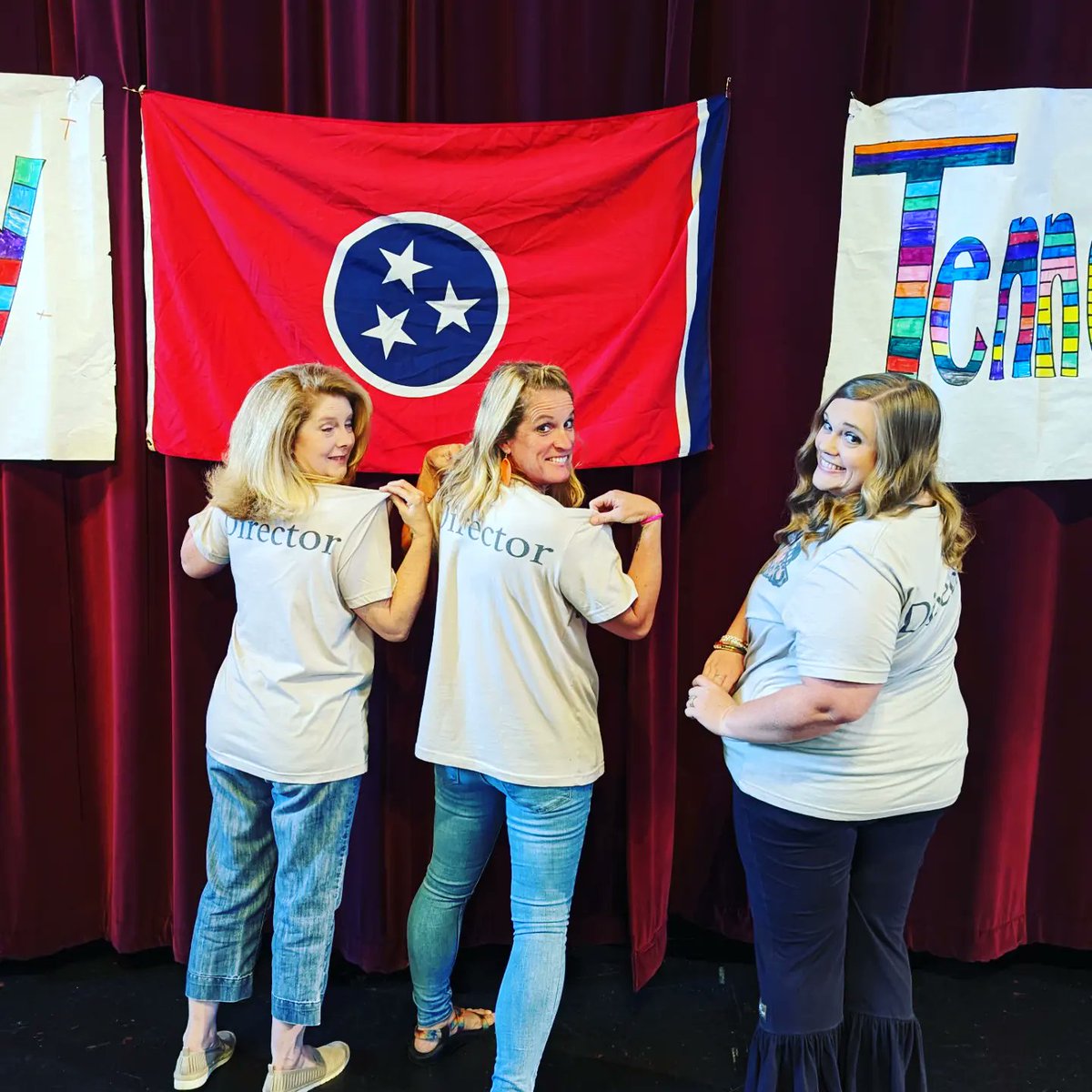abbyhbryant's tweet photo. That's a wrap! Directing our Totally Tennessee first grade play was a success! 60 6 year olds doing the cotton eyed Joe and seeing them be sassy and sing loudly to Aretha Franklin's RESPECT was my favorite:) https://t.co/ZlsbHpJcNN