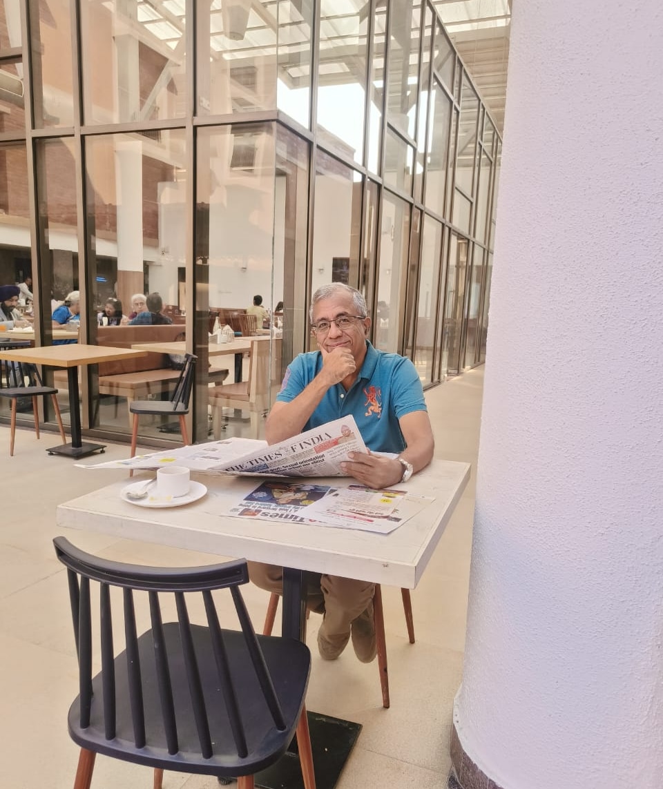 ChholayIndia (@chholayi) on Twitter photo Chholay's expertise being shared academically by <a href="/RajeevMatta/">Rajeev Matta</a> with faculty and students of Symbiosis School of Culinary Arts (SSCA).
#chholay #symbiosis #ssca Chholay's expertise being shared academically by <a href="/RajeevMatta/">Rajeev Matta</a> with faculty and students of Symbiosis School of Culinary Arts (SSCA).
#chholay #symbiosis #ssca