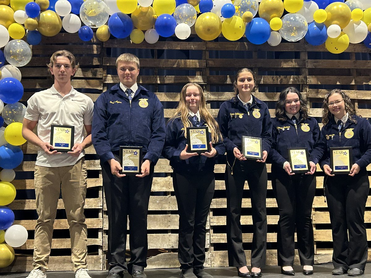 OtsegoFFA's tweet photo. It was a great night celebrating our members and their accomplishments. Thank you to all of our supporters, parents and administrators! @pentacareerctr #OtsegoKnights #PentaPride https://t.co/KuXRikJBk8