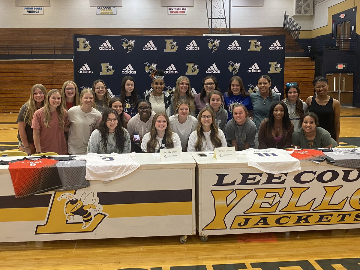 FuxMarissa's tweet photo. My sweet  volleyball girlies signed today for @iamcccc   @MsJPeace_LCHS @LCHS_Boosters we are full of rockstars at @LeeCountyHigh https://t.co/i1t5xZ980x