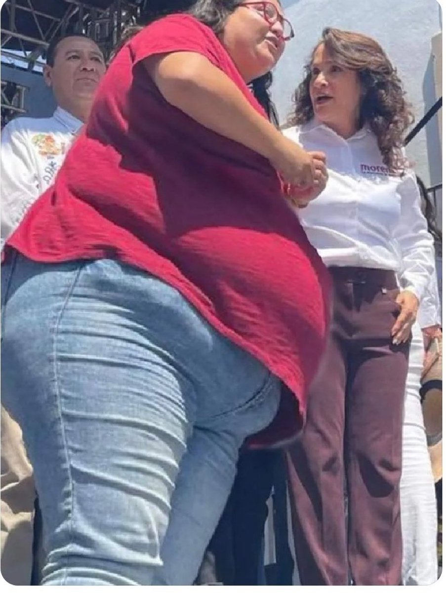 Pitufogrunion_'s tweet photo. 88 cm de cintura o más se considera obesidad mórbida en mujeres. https://t.co/DPnnG6sKU3