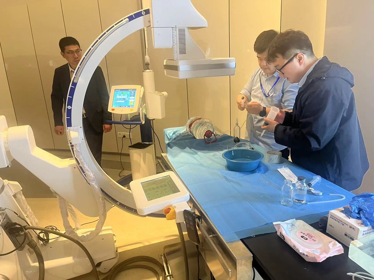 PerloveMedical's tweet photo. In order to improve customer experience and awareness of our interventional #carm, Our sales team has organized a #PLX7100A simulation training for #interventional #surgery. 

More details you want to know>>https://t.co/4RZu6zIRlb https://t.co/9jnxmFWjdU