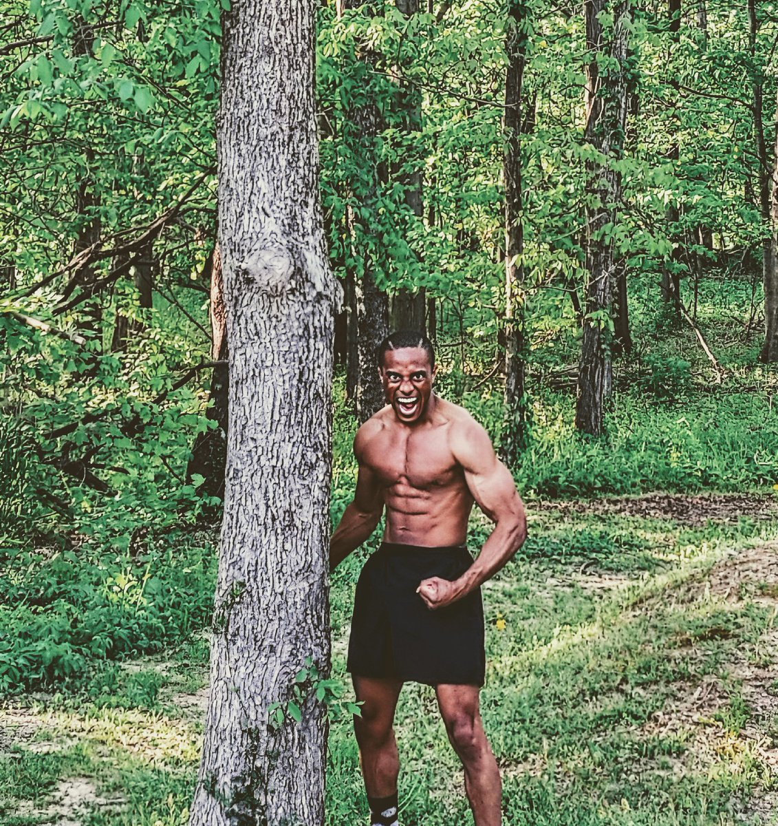 _ICONLEE's tweet photo. "Book his ass, I wish he would come"- @lildurk #prowrestling #fitness #ourrise #shepherd πβ³ https://t.co/ir6afU4eT9