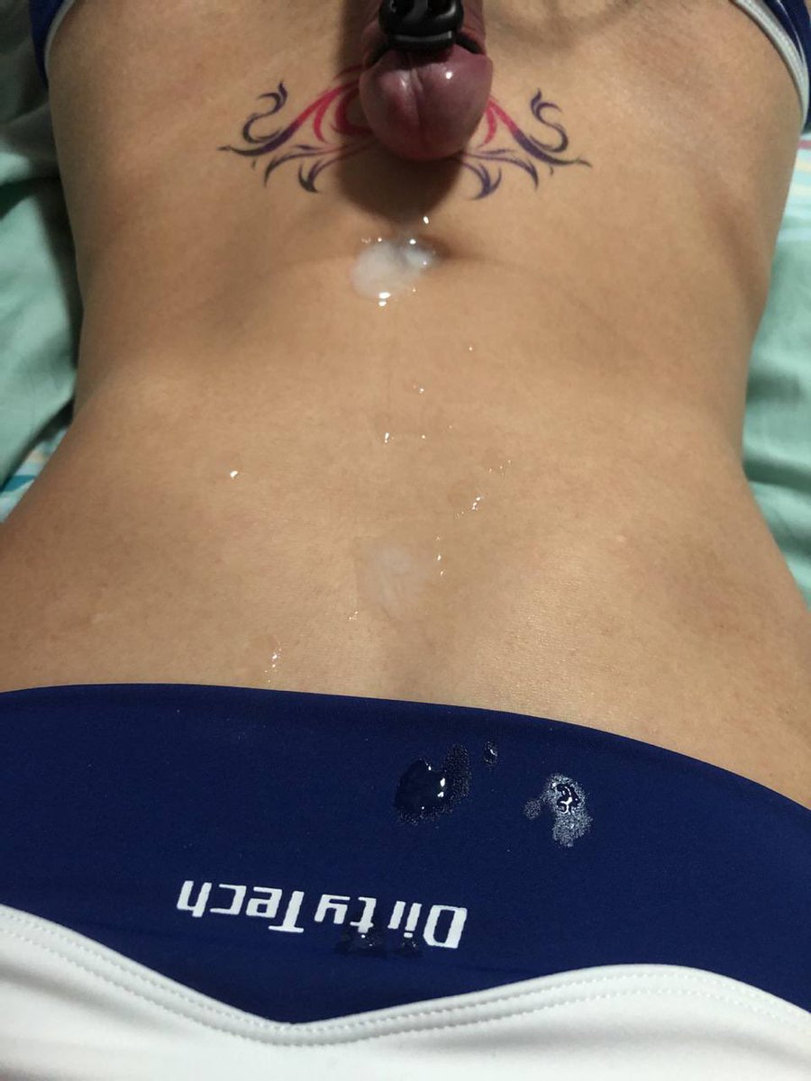 PurinQAQ's tweet photo. 被电的好爽🥵 https://t.co/VBFaOgUJUC