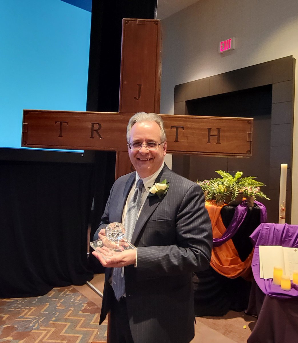 Congratulations,  Tom D'Amico on being recognized with the OCSOA Distinguished Leadership Award! So well deserved! #ocsb