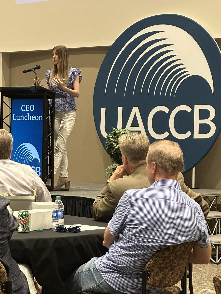 SuptDionStevens's tweet photo. Southside Alum, Haleigh Mohlke, speaking to business leaders at UACCB about her journey and Future Story.  This girl is going places!! https://t.co/VG3TjaXf28
