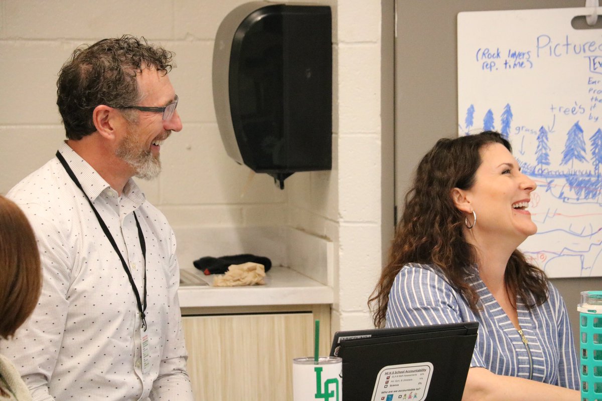 What a fantastic ending to <a href="/OaklandSchools/">Oakland Schools</a> PL series on Instructional Coaching in Science! Thank you <a href="/KerriAnderson0/">Kerri Anderson</a> &amp; <a href="/StadiumDriveLO/">Stadium Drive Elementary</a> for sharing your story &amp; insight for implementing &amp; sustaining a successful science coaching program. 🐉<a href="/LkOrionSchools/">Lake Orion Community Schools</a> <a href="/heidimercer/">Heidi Quan 🌻</a>