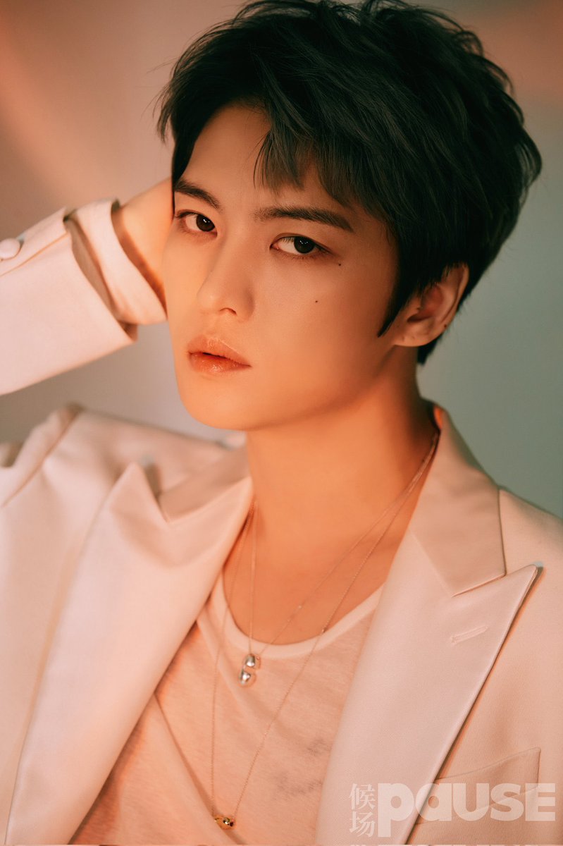 jejemikuni's tweet photo. รายงานข่าวคิมแจจุง #KIMJAEJOONG จะร่วมมือกันจัดตั้งบริษัทกับอดีต CEO ของ Cube Entertainment (คุณโนฮยอนแท) ซึ่งเคยร่วมงานกับแจจุงเมื่อ 20 ปีที่แล้วในฐานะอดีตผู้จัดการของเขาใน SM และแจจุงจะผันตัวเป็นโปรดิวเซอร์กลุ่มไอดอล K-Pop https://t.co/JOxp8vvwmR