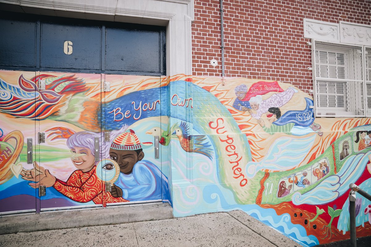 HOUSE OF SLAY (@thehouseofslay) on Twitter photo ‘Nephrite Horrors’ features the ‘Be Your Own Superhero’ mural we did w/ artist <a href="/Peacheeblue/">Peach/Jin Tao 陶晋</a>, <a href="/NYCthrive/">Thrive Collective</a>, <a href="/BrooklynNets/">Brooklyn Nets</a>, and students at IS220, using ideas that the students drew from their own lives on what it means to ‘Be Your Own Superhero!’⚡️
linktr.ee/houseofslay_of… ‘Nephrite Horrors’ features the ‘Be Your Own Superhero’ mural we did w/ artist <a href="/Peacheeblue/">Peach/Jin Tao 陶晋</a>, <a href="/NYCthrive/">Thrive Collective</a>, <a href="/BrooklynNets/">Brooklyn Nets</a>, and students at IS220, using ideas that the students drew from their own lives on what it means to ‘Be Your Own Superhero!’⚡️
linktr.ee/houseofslay_of…