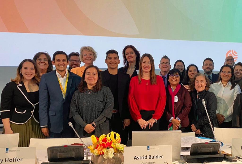 AgrocalidadEC's tweet photo. Presidimos el #CCLAC en representación de 🇪🇨. Participamos del 16to. Comité del Codex sobre Contaminantes en los Alimentos donde se decide estándares internacionales sobre la #InocuidadAlimentaria.
#ProtegemosLoQueConsumes
#CCCF16
@codex https://t.co/vReeH94Ag2