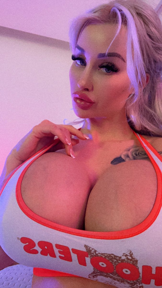 YumCandies's tweet image. Whos online??