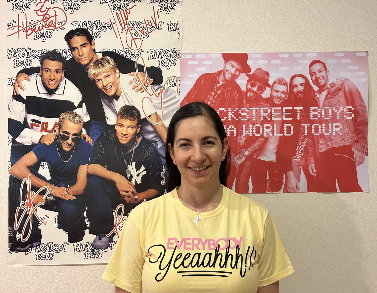 analy_ttrell's tweet photo. Celebrating #bsb30years yeeaahhh! @backstreetboys then and now #bsb30 https://t.co/hXPcMag6gT