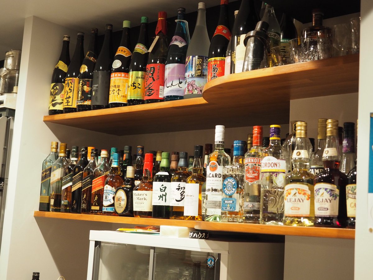 willxwill_t's tweet photo. Twitterなかなか更新できてなかったですが、洋風酒場 夜スミ。
ぬるっと開店しました。
ビル自体がまだ工事中で入りにくいですが、営業しておりますので、お気軽にご来店ください。

詳しくはInstagramに情報載っております。
https://t.co/oAqgRkEtVF

#登戸
#登戸ゴールデン街
#夜スミ https://t.co/cHnFDine52