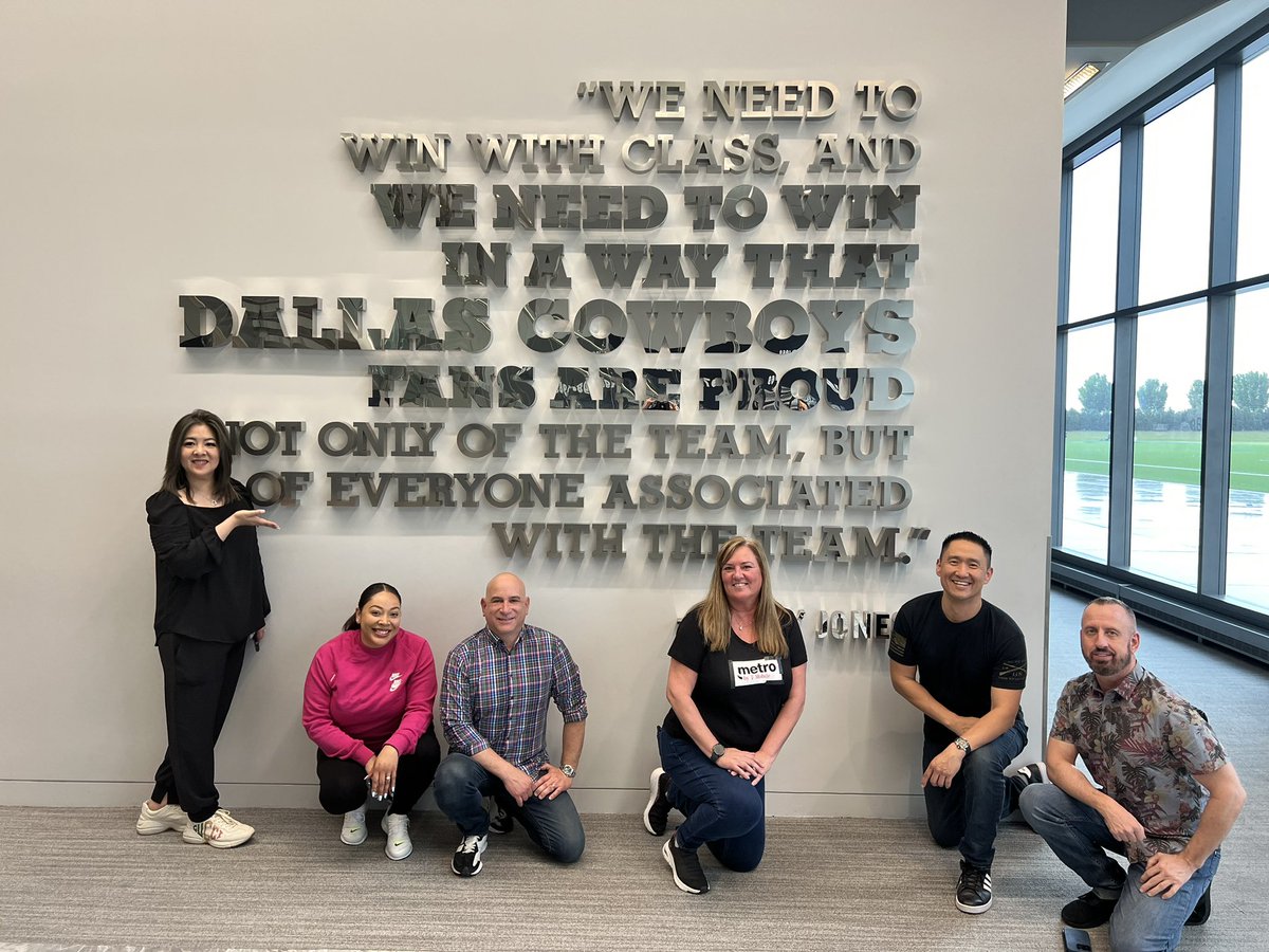 JamesLeeWW's tweet photo. It’s a privilege, not a right to coach, play, or work… #ChallengeAccepted #WinWithClass
@DejaMinusTheVu @MaxvargasSf @dianelegaspi @gracewang22 @edwardmagdziak https://t.co/tothV9tGxo