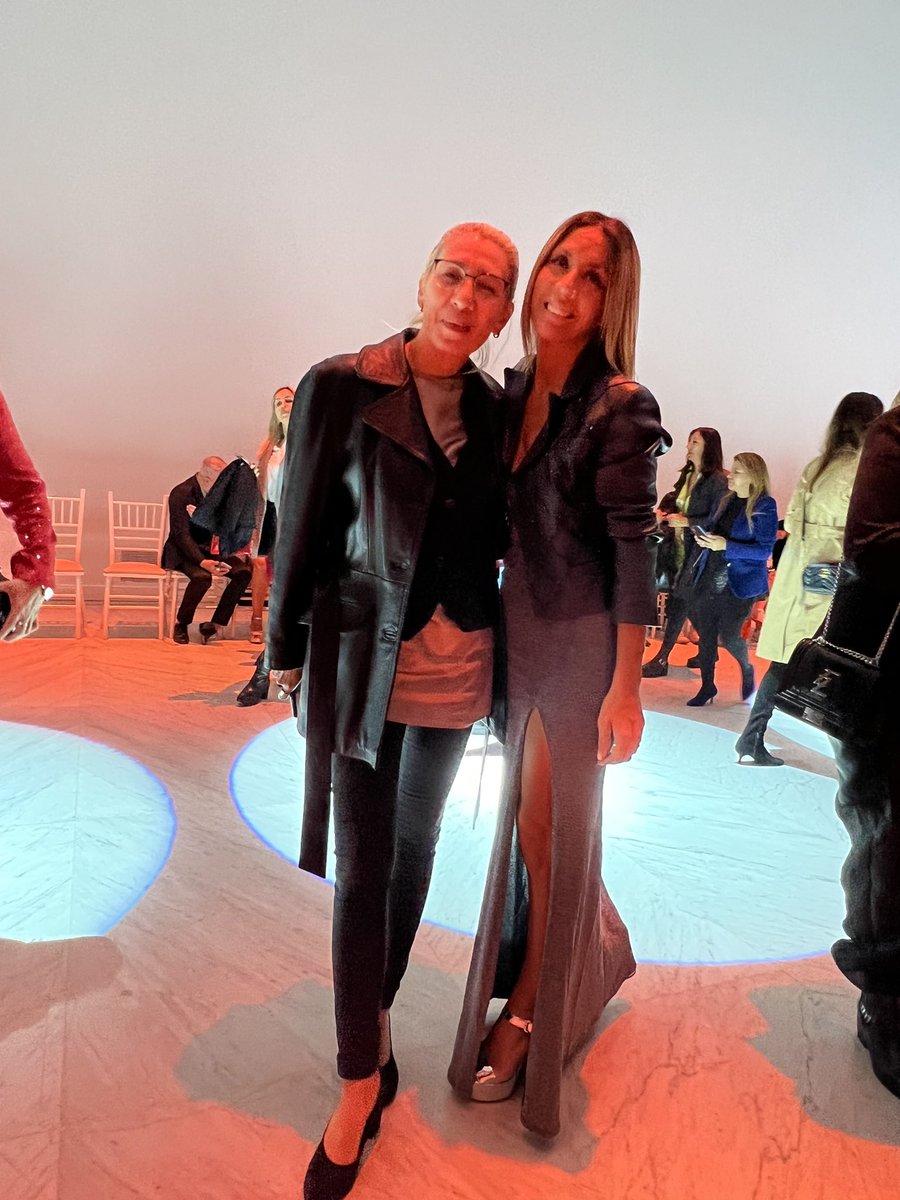 Lindo encontrarlas <a href="/veromendozamkp/">VERONICA MENDOZA</a> <a href="/flinking/">Fashion Linking</a> .,, momentos <a href="/designers_ba/">DesignersBA</a>  <a href="/NaturaArgentina/">Natura Argentina</a> by <a href="/guillermoazarok/">Guillermo Azar</a> <a href="/PatoZugievich/">Patricia Zugievich</a>