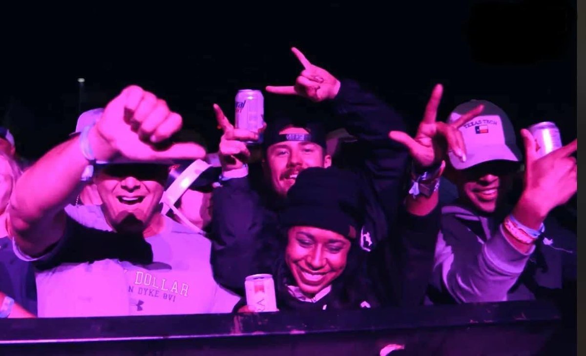 Stephanie Archuleta tweet media