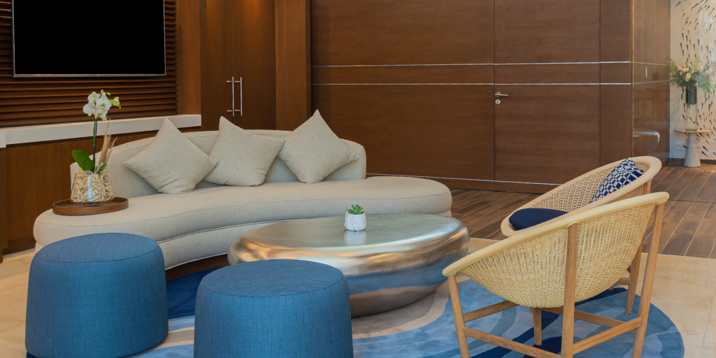 Desde el lobby hasta tu habitación, NH Cancún Airport te brinda las mejores atenciones desde los lugares más cómodos y chic que encontrarás.

¿Te animas a conocerlo?