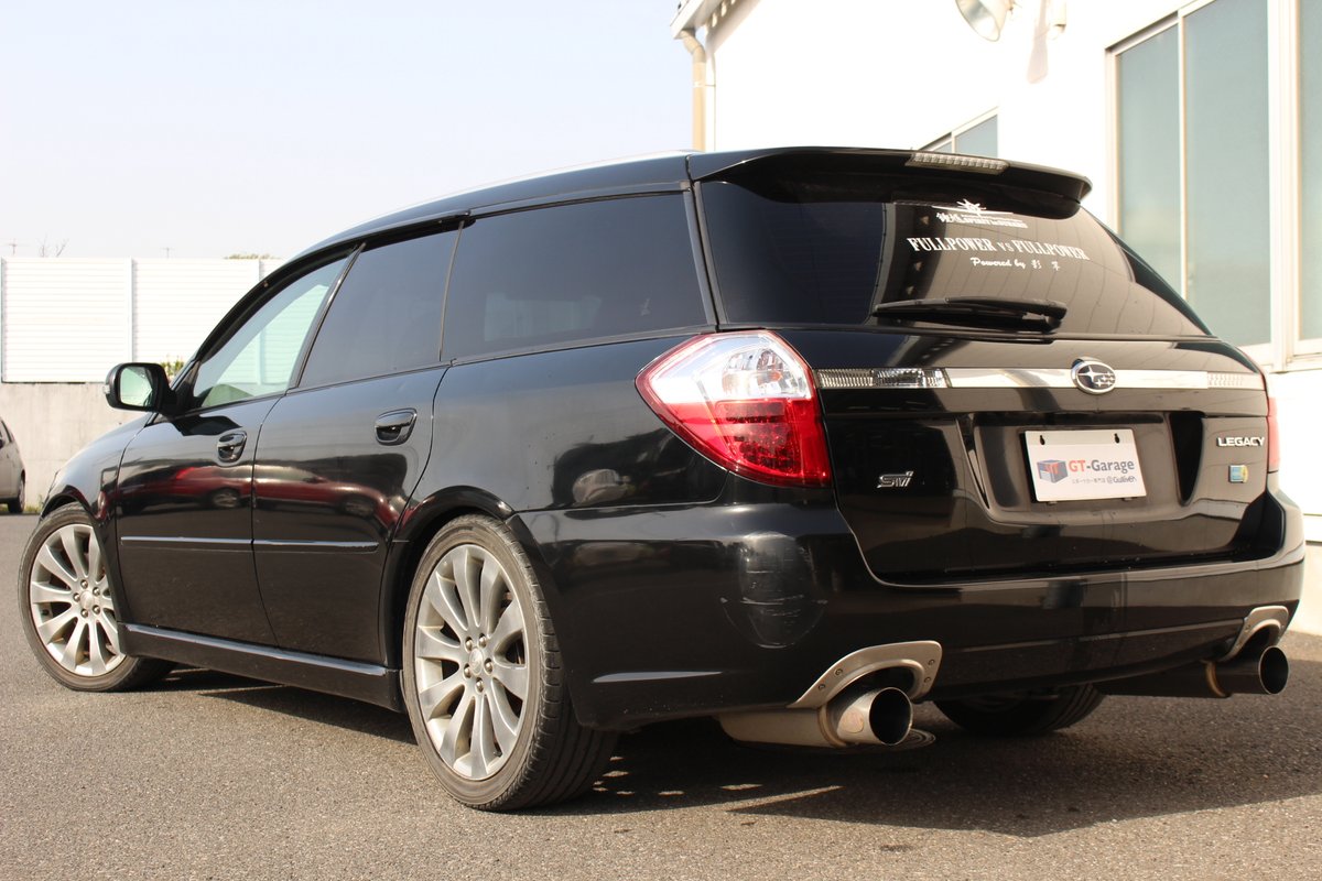 GTGarage1's tweet photo. ★入荷速報★
H19 レガシィツーリングワゴン
2.0GTスペックB 走行92000km

修復歴有りですが
その分とってもリーズナブルに販売予定！

走り良し、使い勝手良し
新社会人の方にオススメモデルです👍

#ガリバーGTガレージ
#レガシィ
#BP5
#スポーツカー販売
#スポーツカー査定 https://t.co/rPr1CwOwuk
