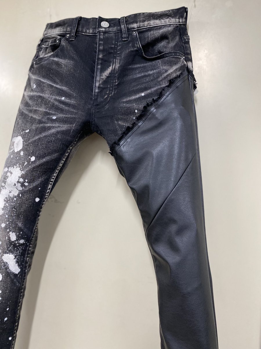 aokihifukustore's tweet image. こんにちは✨青木俊樹がデザインを手がけるコレクションブランド「FAGASSENT」よりARTISTラインの新作CYCLONEが登場🦅
限定受注制のためご検討はお早めに💦
↓
aokihifuku.base.shop/items/73849559

#fagassent
#ファガッセン
#青木俊樹
#青木被服
#衣装
#長渕剛
#g7倉敷