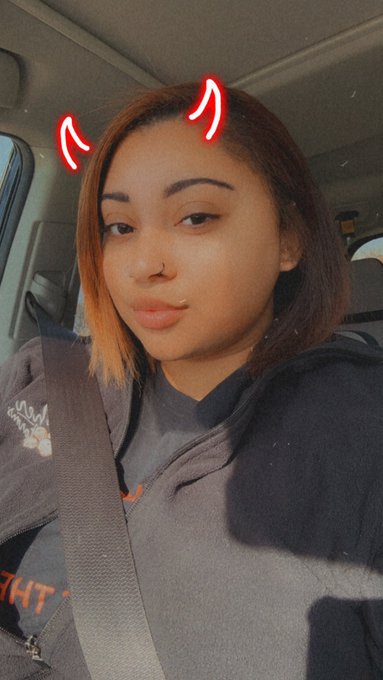 Oh hiii 🥰 https://t.co/JvhwYrjoSZ<a href="/tag/newprofilepic"class="tags"><span>#newprofilepic</span></a>