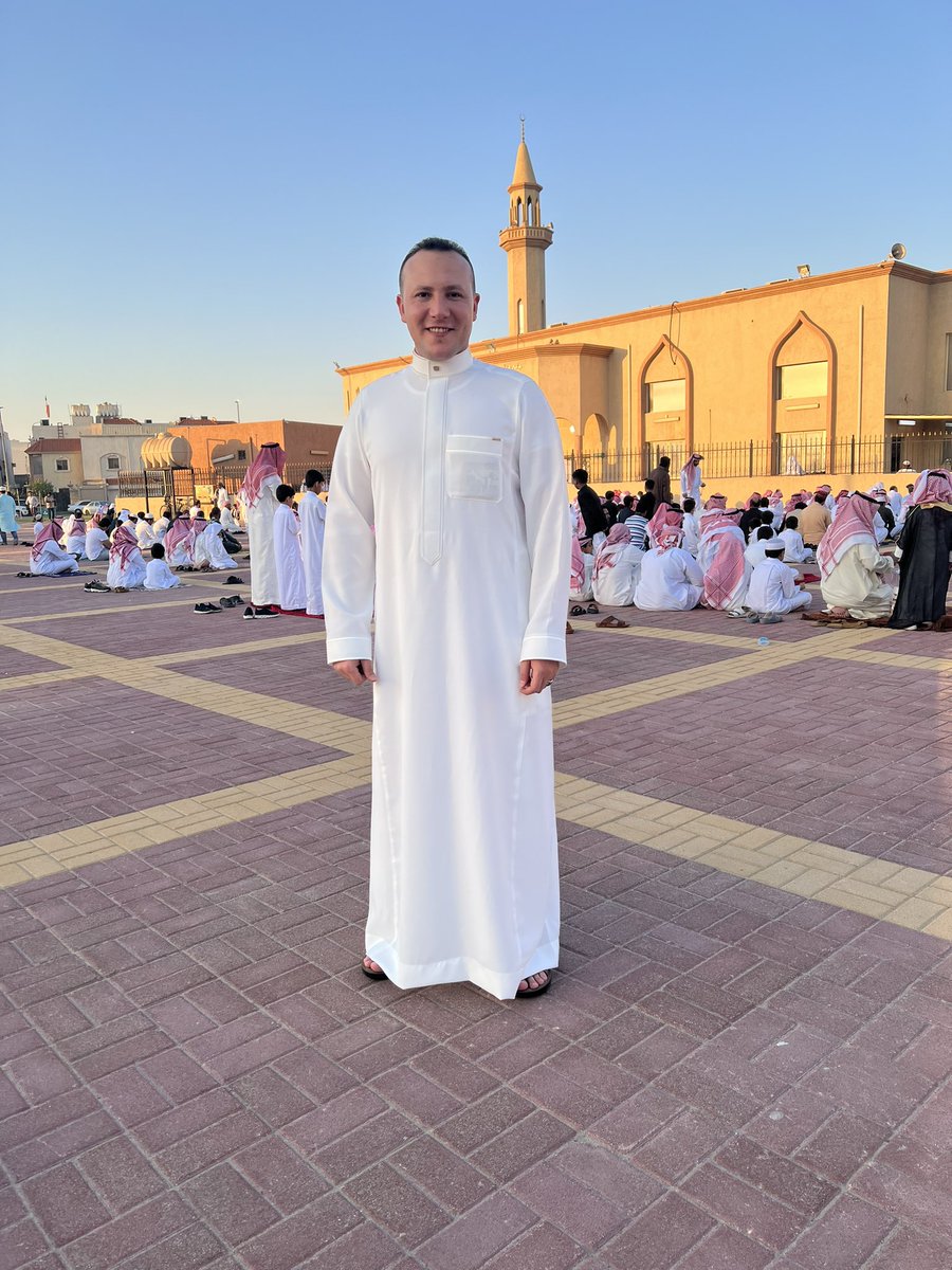 M_Rashed2030's tweet photo. كل عام وأنتم بخير 
#صلاة_عيد_الفطر_المبارك https://t.co/k1cvgULpT7