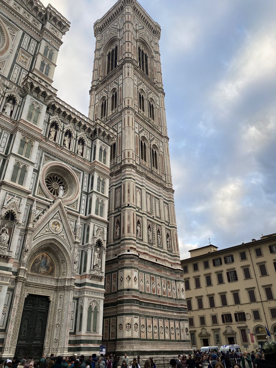 thetravelingpin's tweet photo. MADE ANOTHER SALE TODAY!!! 🥹✈️🗺️ Pinch me I’m dreaming. I am so excited people are using the guides to help plan their next vacation. Check out my Italy guides 🇮🇹 here (Sardinia, Rome, Florence): https://t.co/ecPJfIK242 https://t.co/rBYV2qh0fm