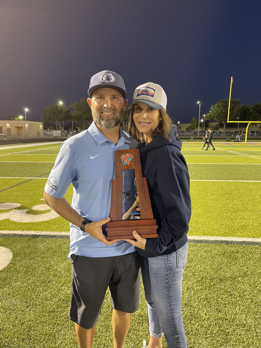District Champs! 26-6 over Lennard. So proud of my hubby, the coaches, and these amazing players!! 🐺🐺🐺