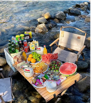 Mr_B_P_'s tweet photo. Let's go have fun together, love the summer again, short sleeves on the electric car, driving around in the evening sun, taking pictures also with BBQ and beer, all this good stuff https://t.co/sl1lUYxO6e